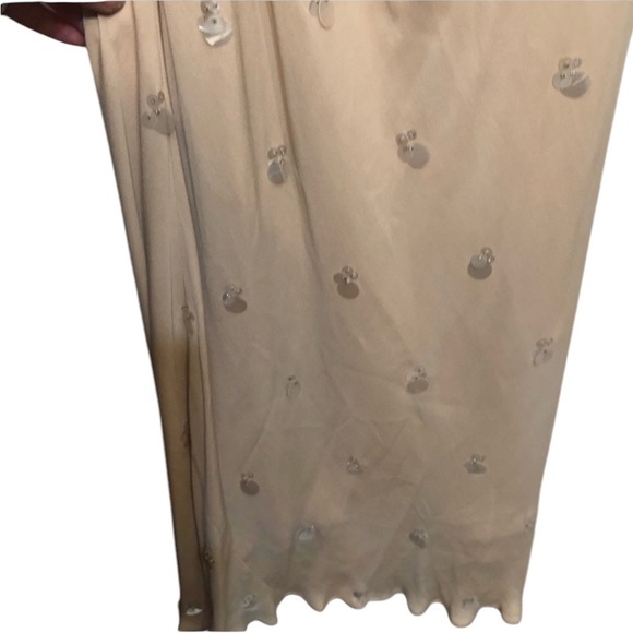 Hugo  Buscati size 12 Nude with opalescent sequins gorgeous & perfect - Picture 4 of 14